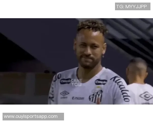 内马尔因担忧受伤缺席客战帕尔梅拉斯选择不踢人造草皮