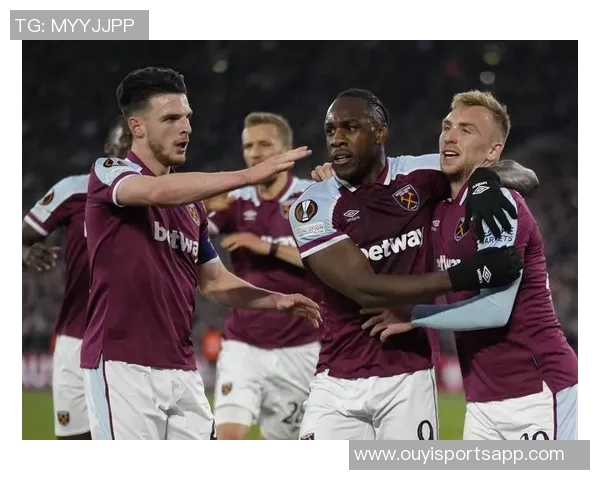 弗兰克谈定位球重要性并透露联赛杯将进行阵容轮换策略