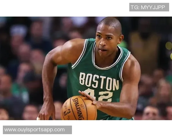 39岁依然闪耀赛场霍福德如同更成熟的追梦球员 39岁依然闪耀赛场霍福德如同更成熟的追梦球员