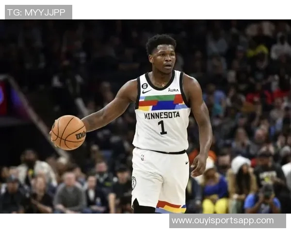 爱德华兹表现平平大胜无碍仅得13分4篮板3助攻2抢断